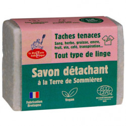 Savon détachant à la terre...
